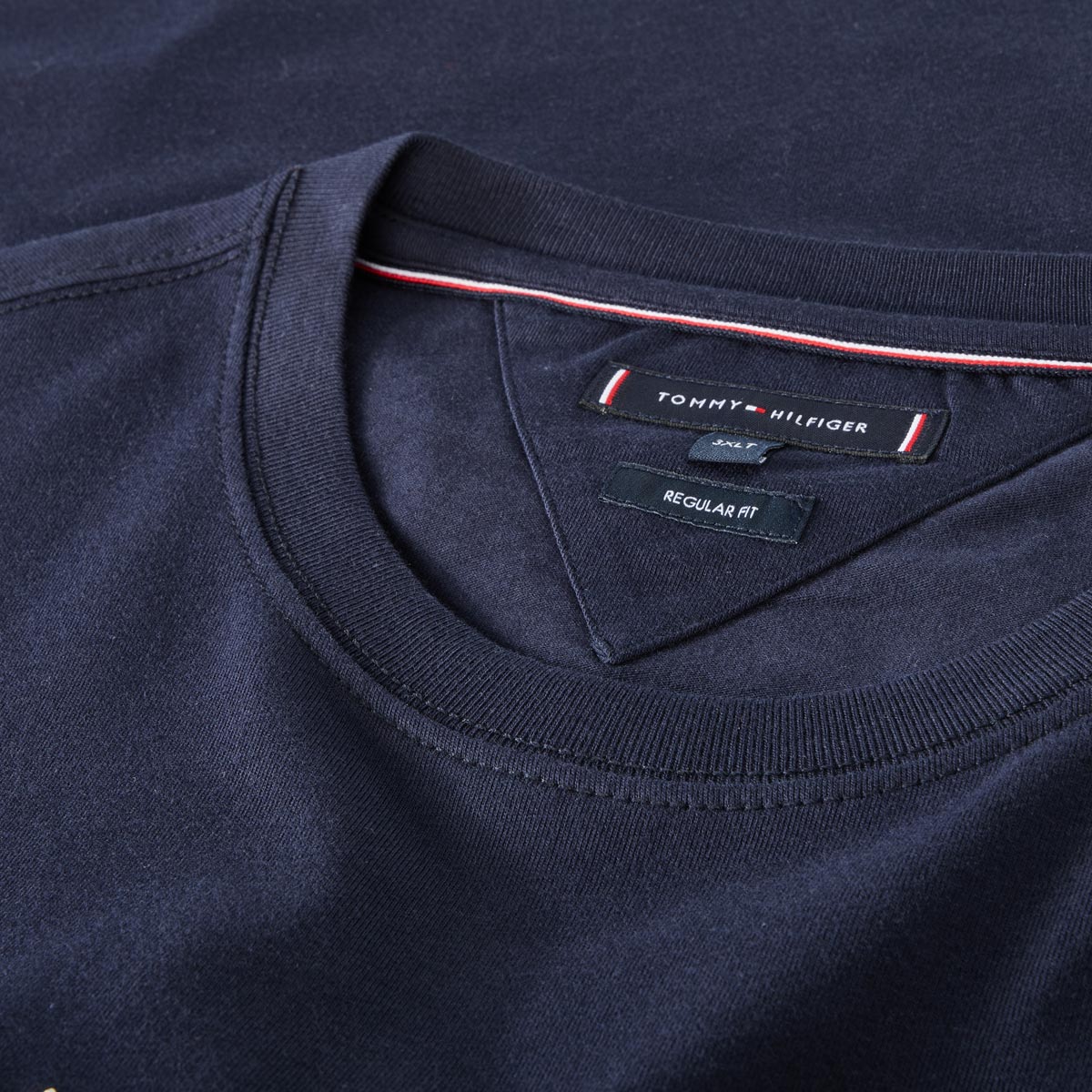 Tommy Hilfiger T-Shirt mit Label-Stickerei marine