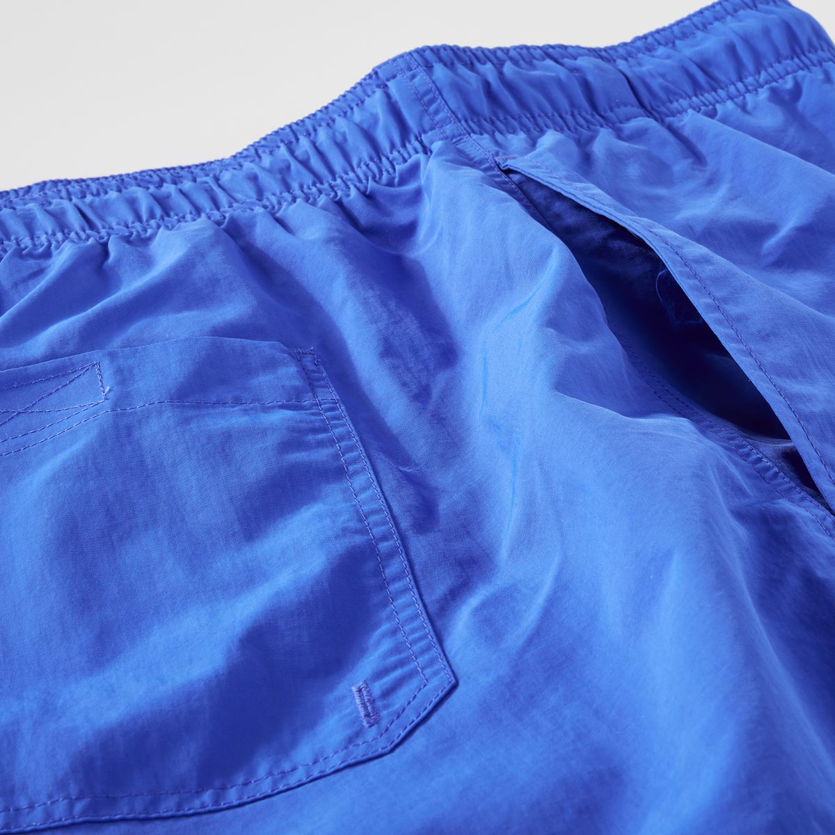 Gant Badeshorts mit Taschen blau