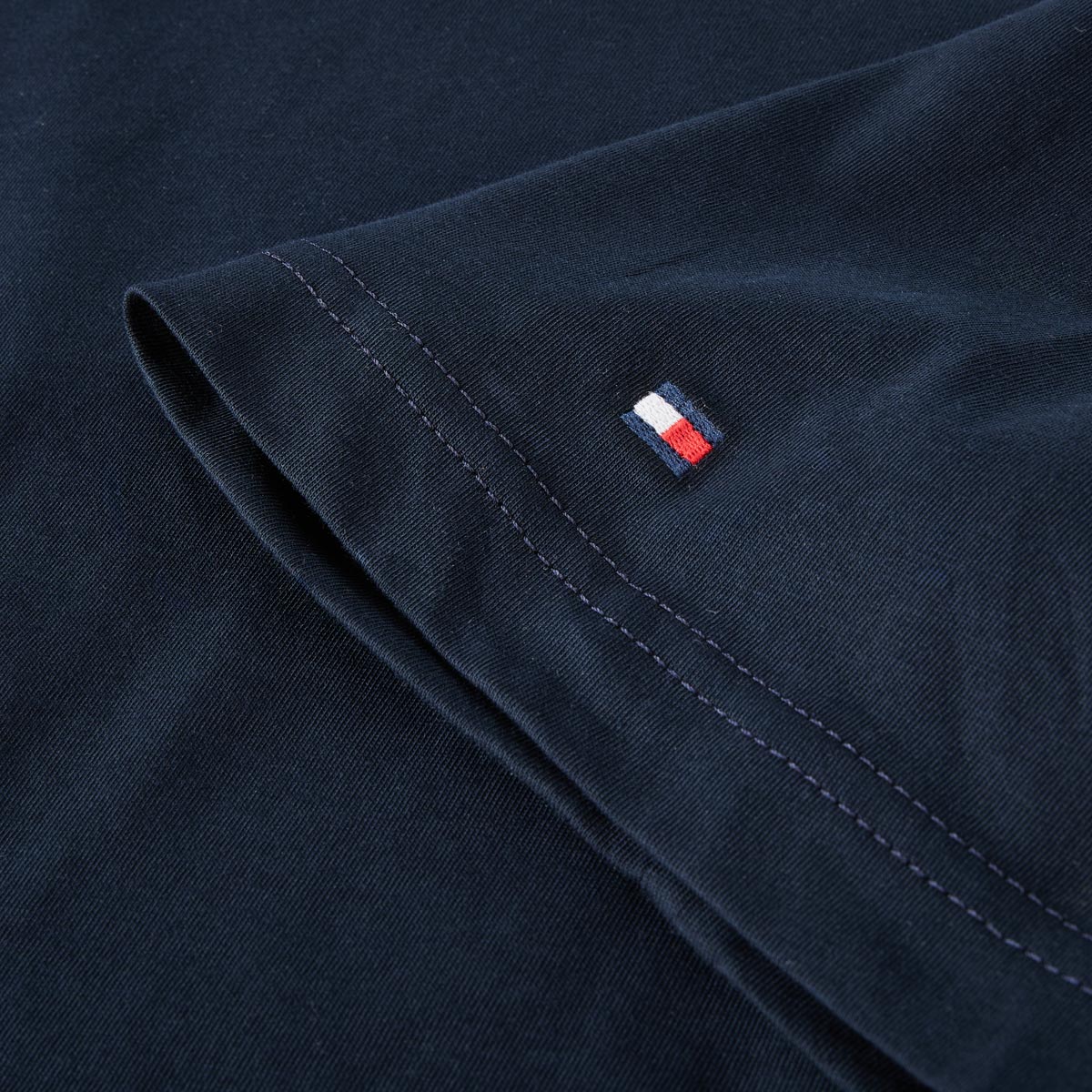 Tommy Hilfiger T-Shirt mit Label-Print marine
