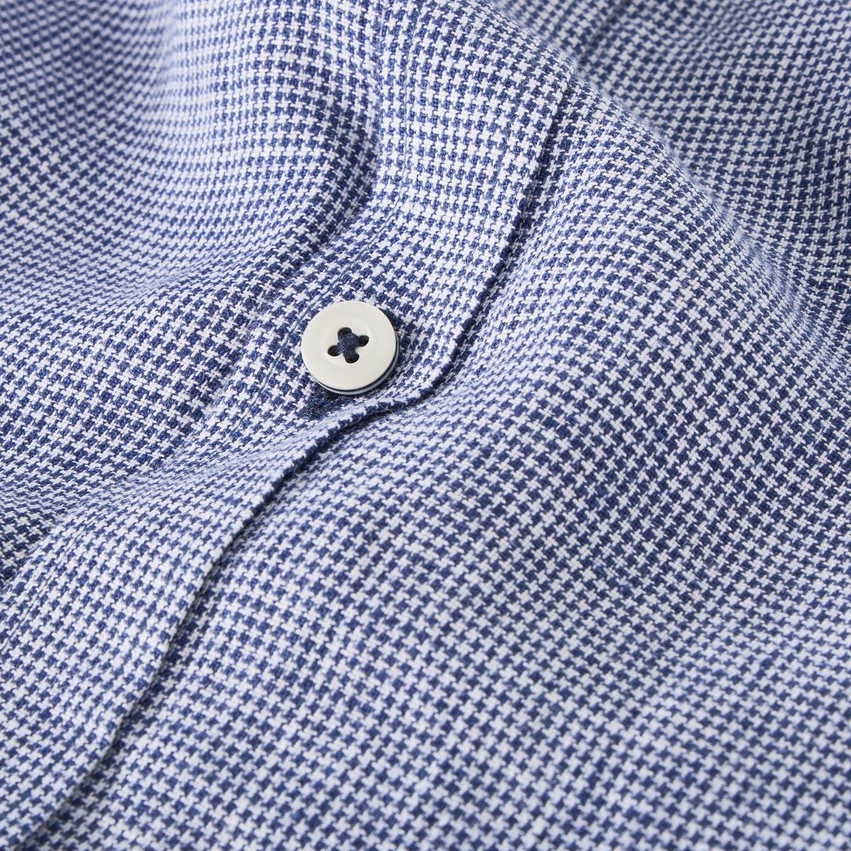 Pfundskerl Trachtenhemd aus Leinen dunkelblau