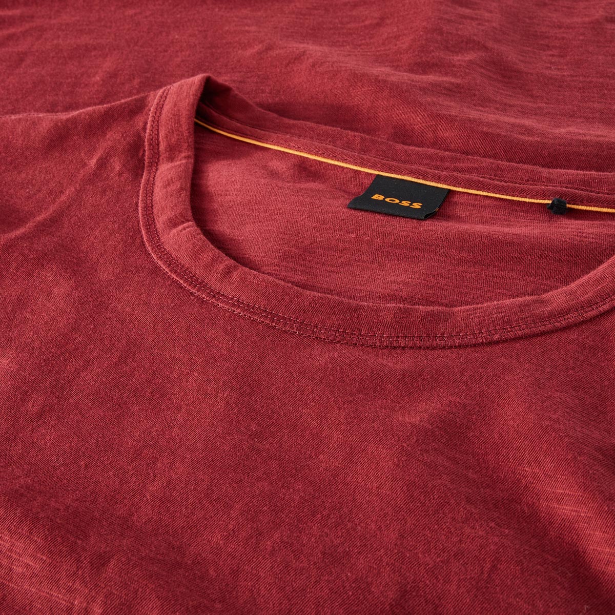 BOSS T-Shirt aus Biobaumwolle weinrot