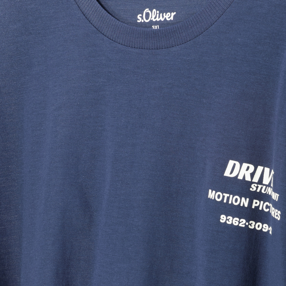 s.Oliver T-Shirt mit Print auf Vorder-und Rückseite blau