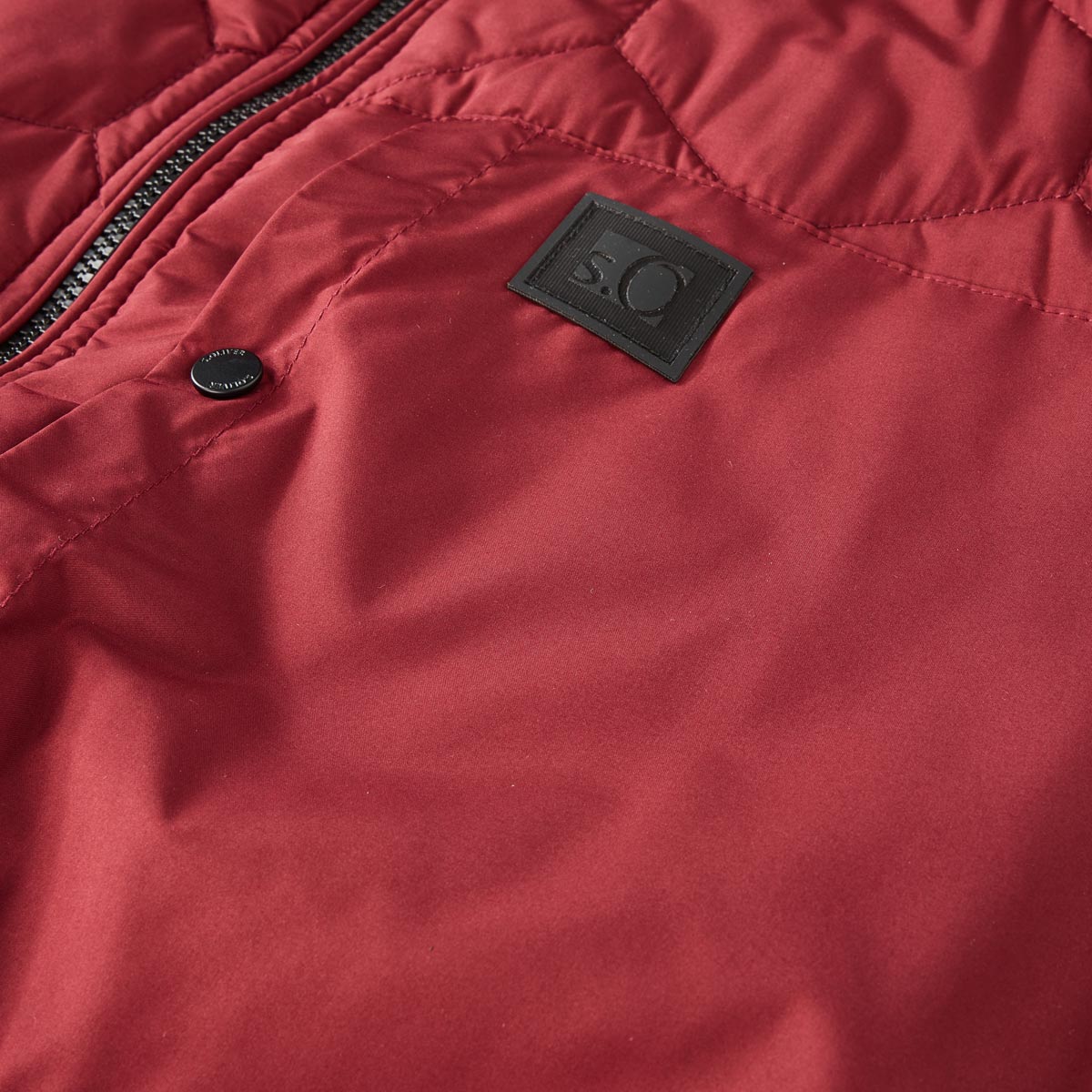 s.Oliver Steppweste mit Blousonkragen rot