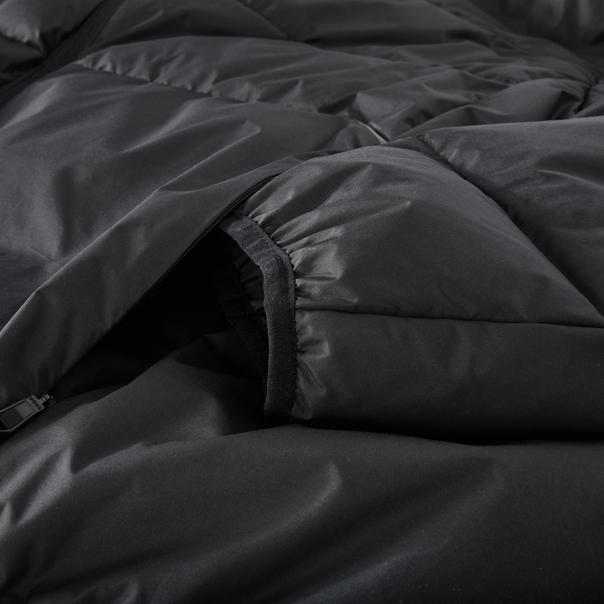 BOSS Wattierte Jacke, wasserabweisend schwarz