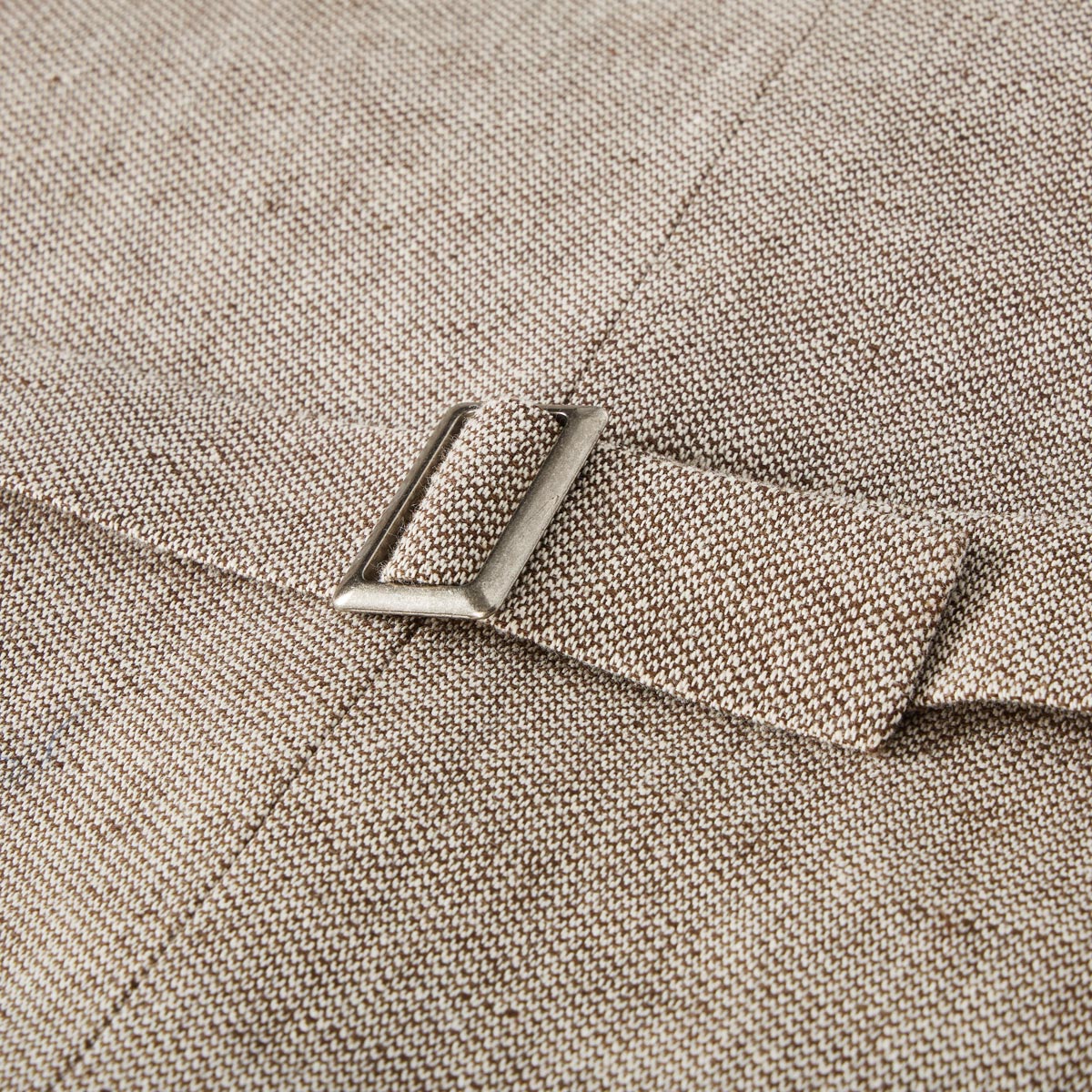 Weis Trachtenweste mit Leinen beige