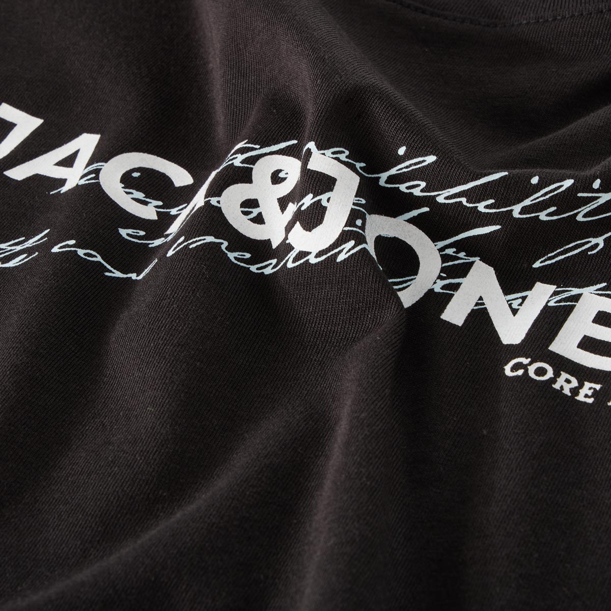 Jack&Jones T-Shirt mit Label-Print schwarz