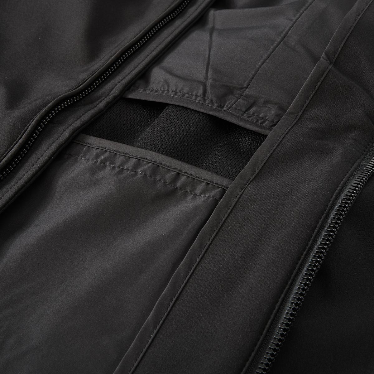 Wellensteyn Softshelljacke "Alpinus" mit Stretch, winddicht, wasserabweisend schwarz