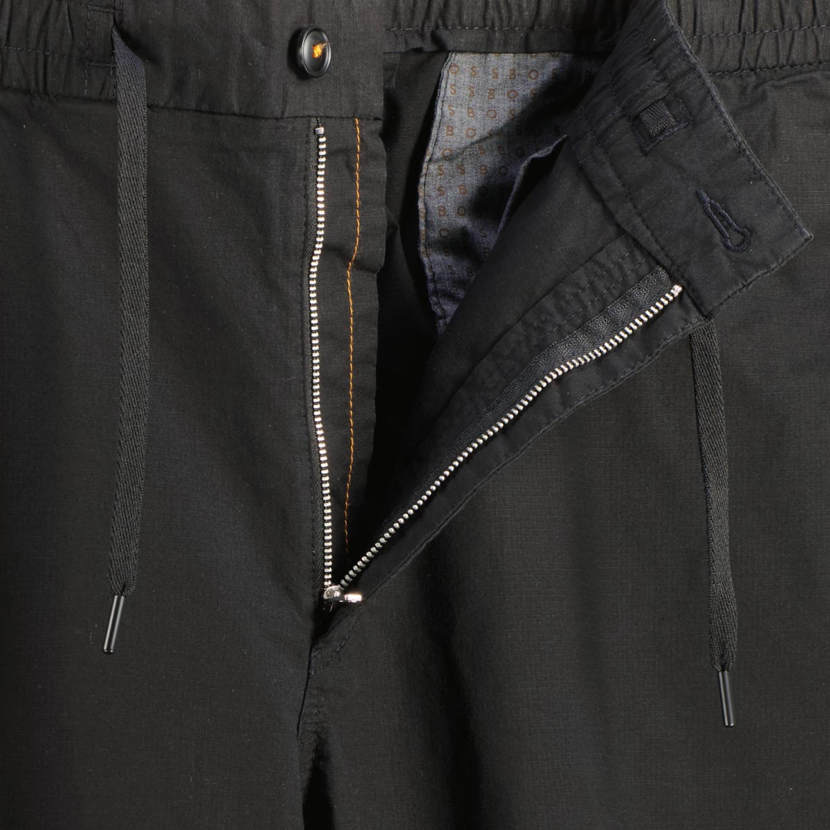 BOSS Chinos mit Dehnbund schwarz