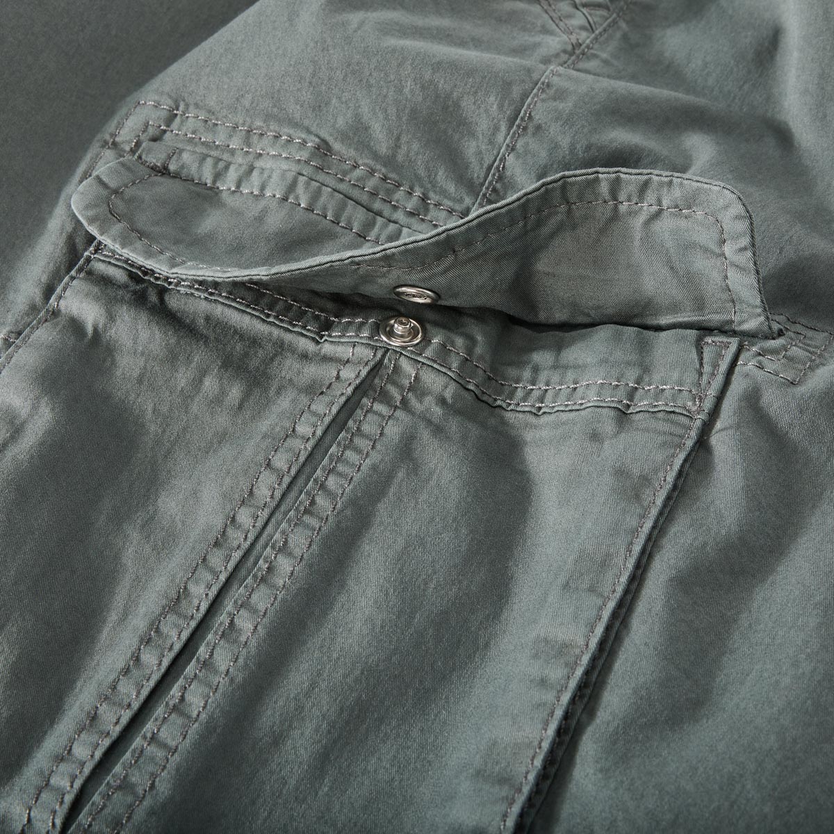 Eurex by Brax Stretch-Cargo-Shorts oliv