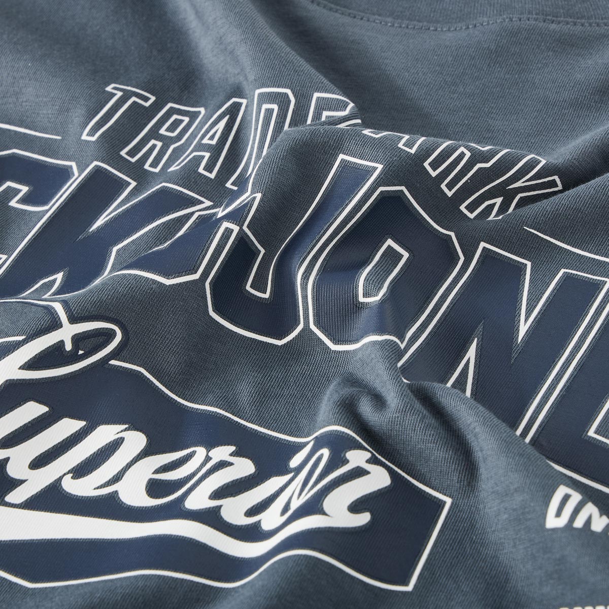 Jack&Jones T-Shirt mit Label-Print grau