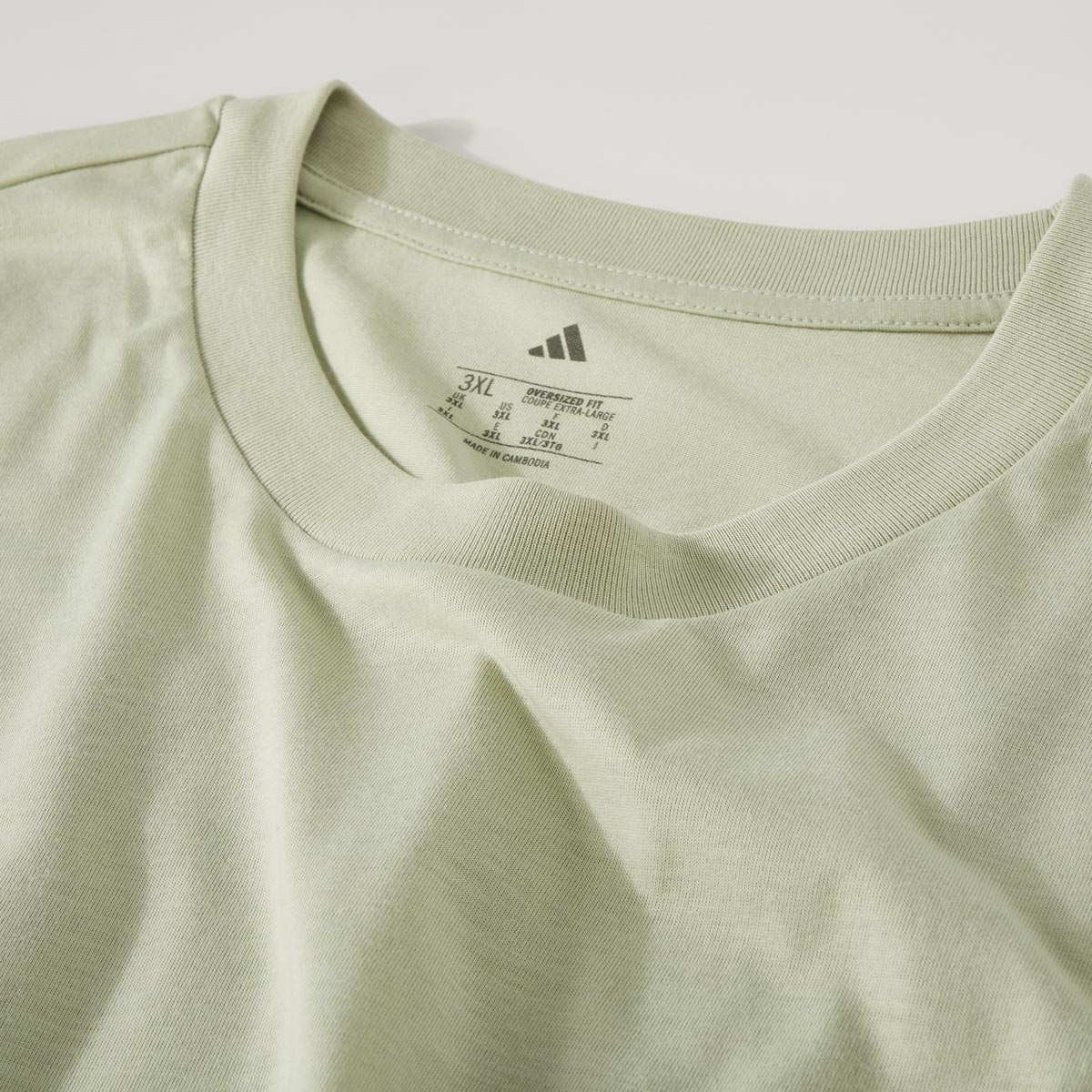 adidas T-Shirt mit Elasthan grün