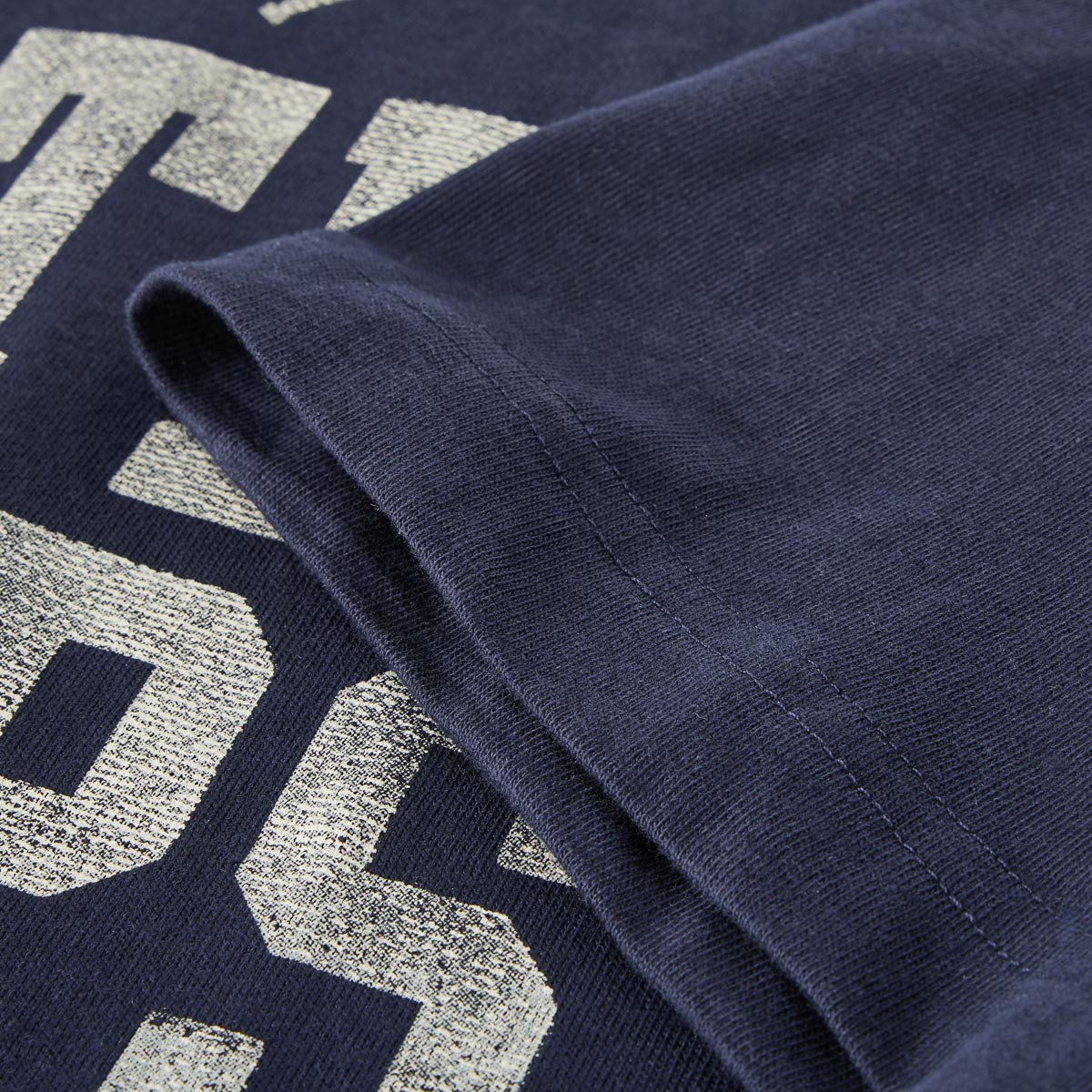 Jack&Jones T-Shirt mit Label-Print dunkelblau