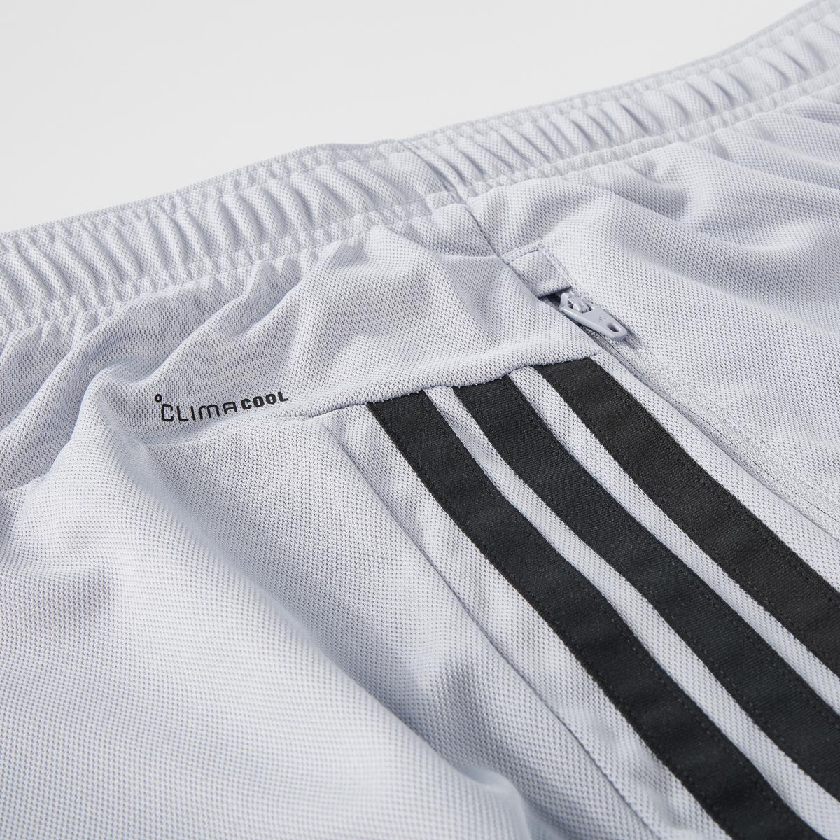 adidas Fitness-Shorts hellgrau