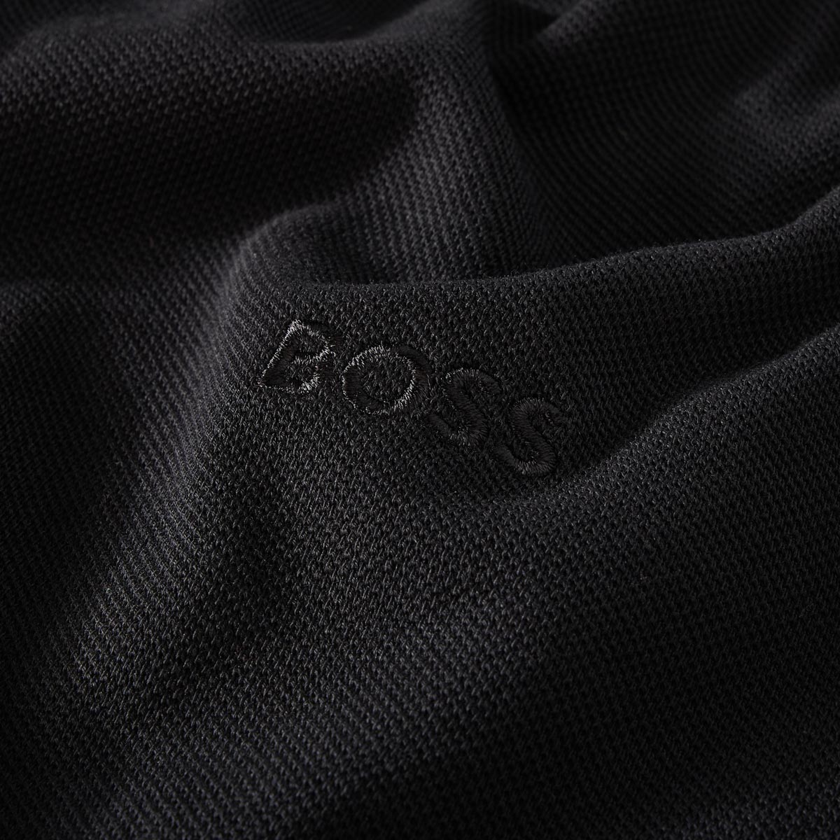 BOSS Poloshirt mit Kontrastdetails schwarz
