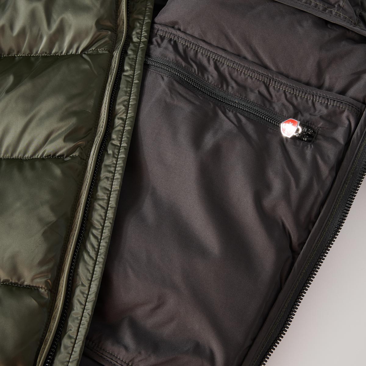 Wellensteyn Steppjacke "Blackbird" mit wärmender Wattierung oliv
