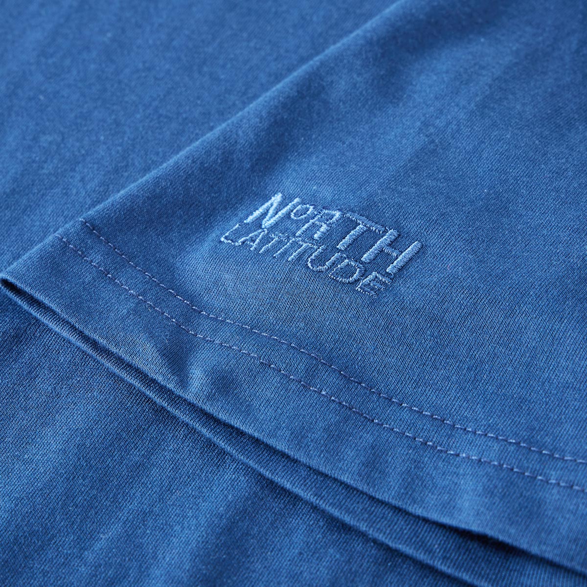 North T-Shirt mit Label-Stickerei royalblau