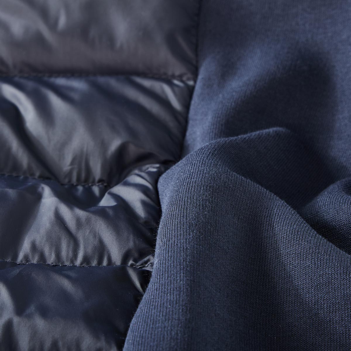 Tommy Hilfiger Sweatjacke mit Stepp-Einsatz marine