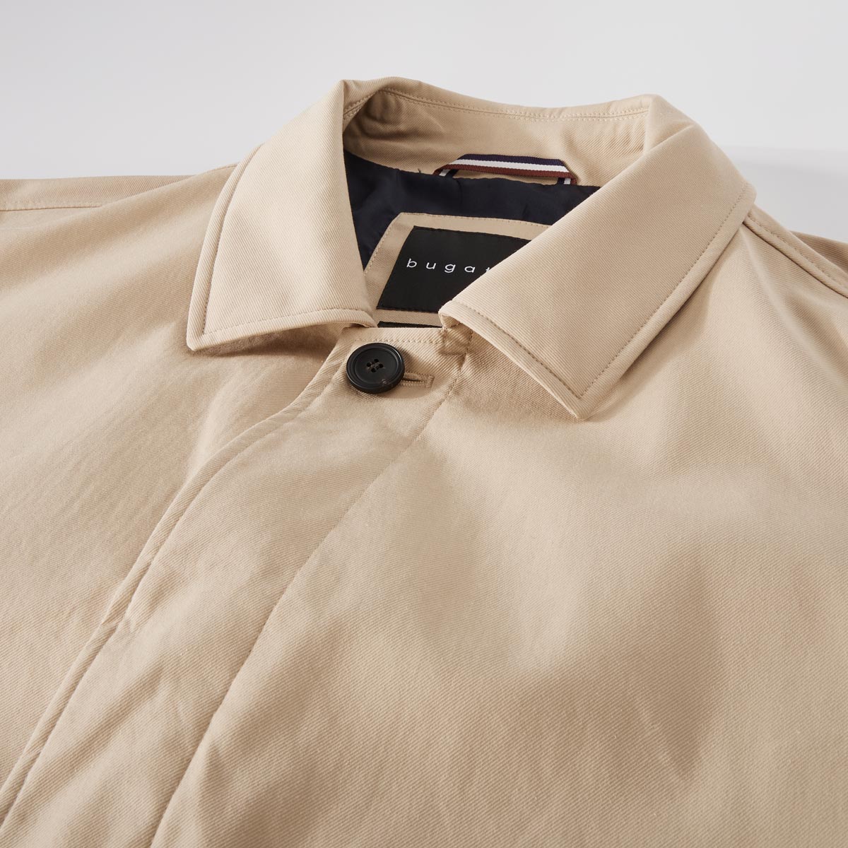 bugatti Kurzmantel mit Coolmax-Ausrüstung, wasserabweisend beige