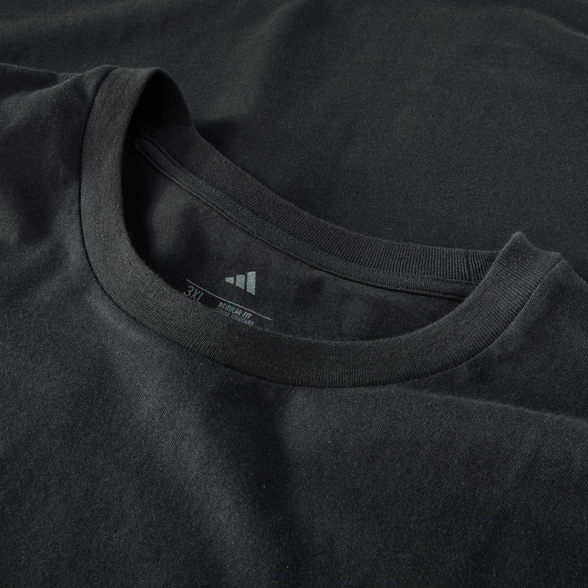 adidas T-Shirt "Terrex Mountain"  schwarz