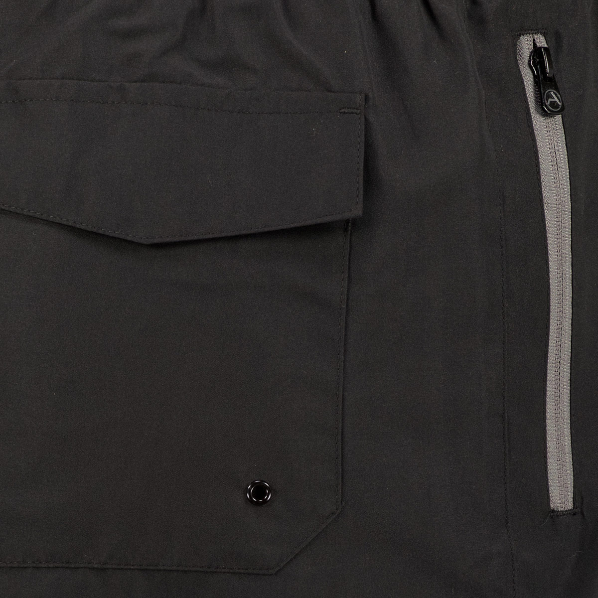 ADAMO Leichte Badeshorts schwarz