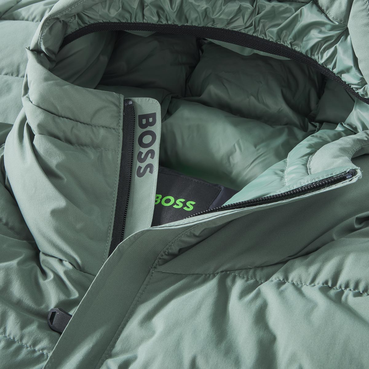 BOSS Steppjacke mit Stretch, wasserabweisend dunkelgrün