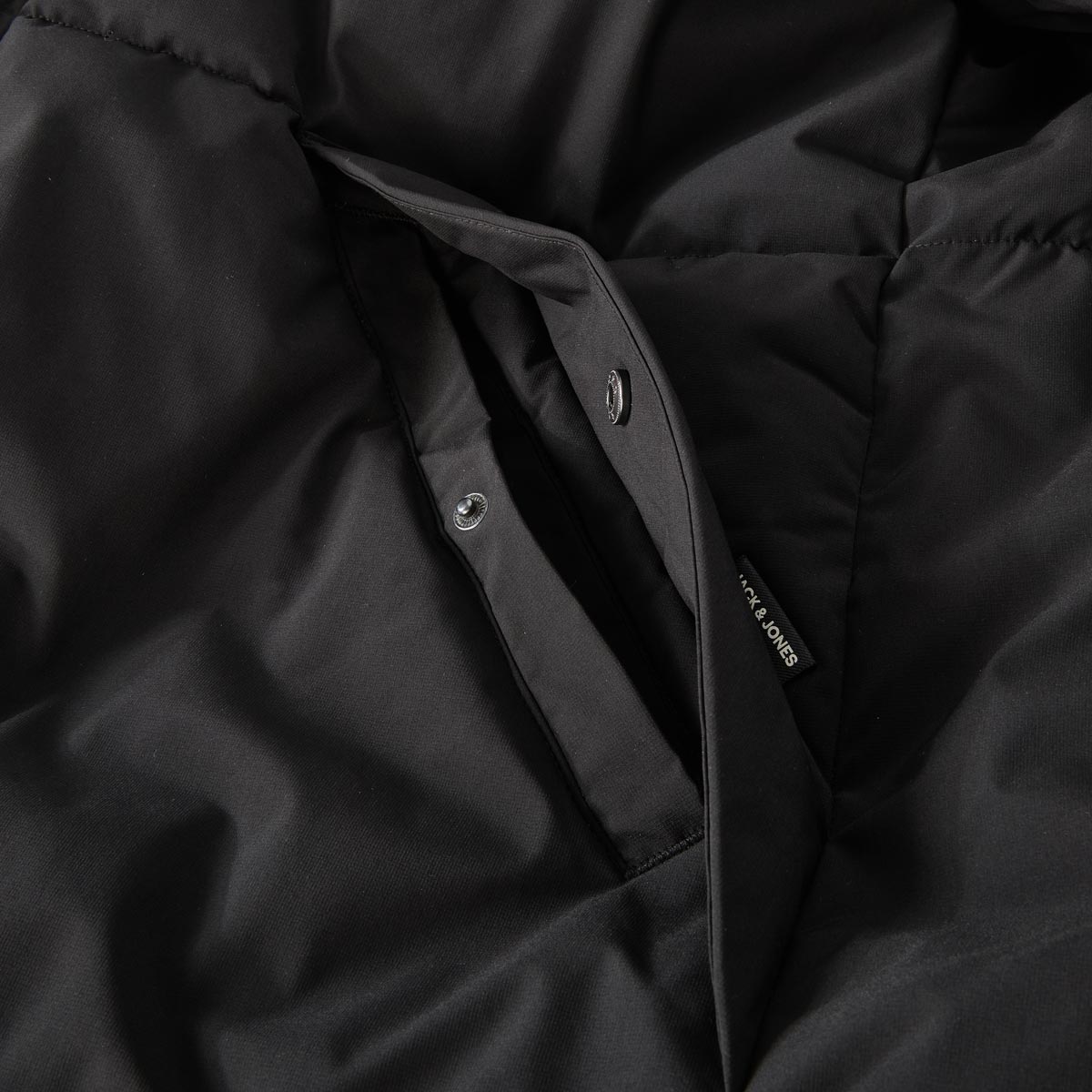 Jack&Jones Steppjacke, wind- und wasserabweisen schwarz