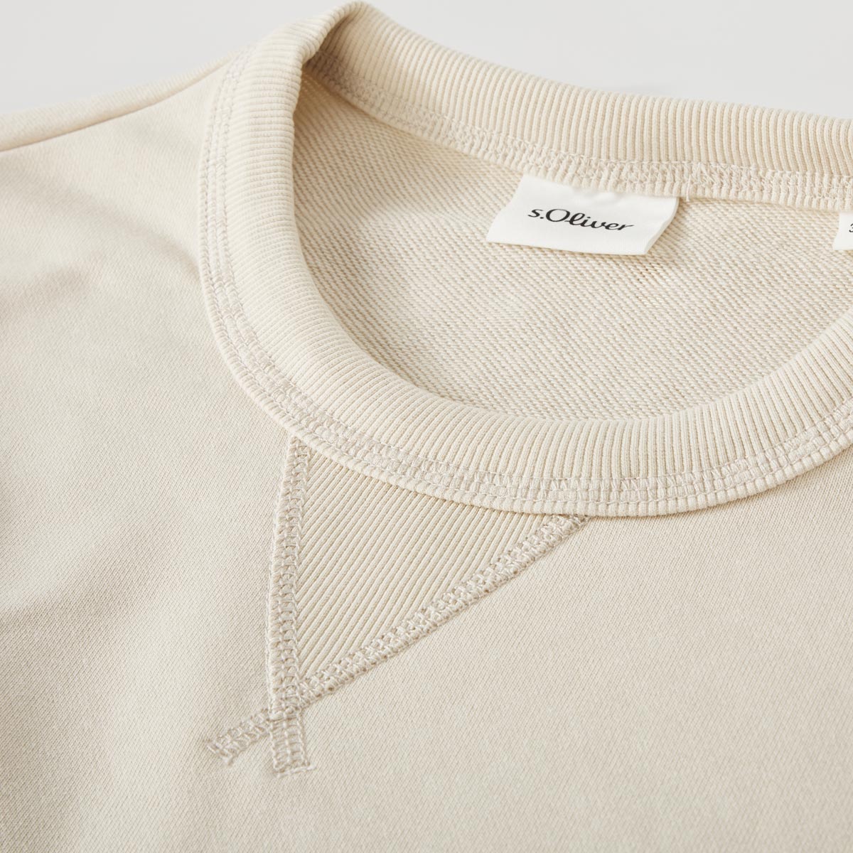 s.Oliver Sweatshirt beige