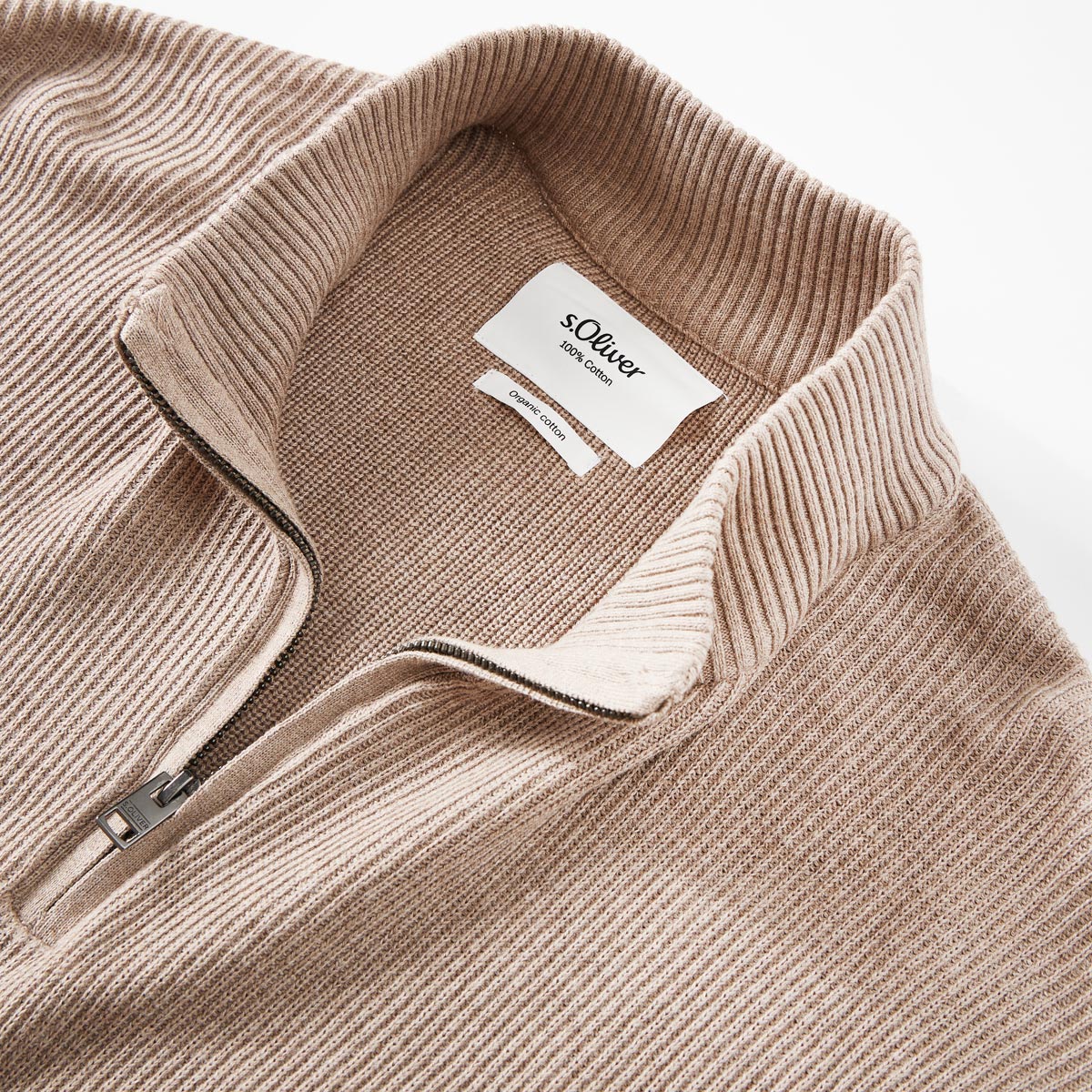 s.Oliver Stricktroyer aus Biobaumwolle beige