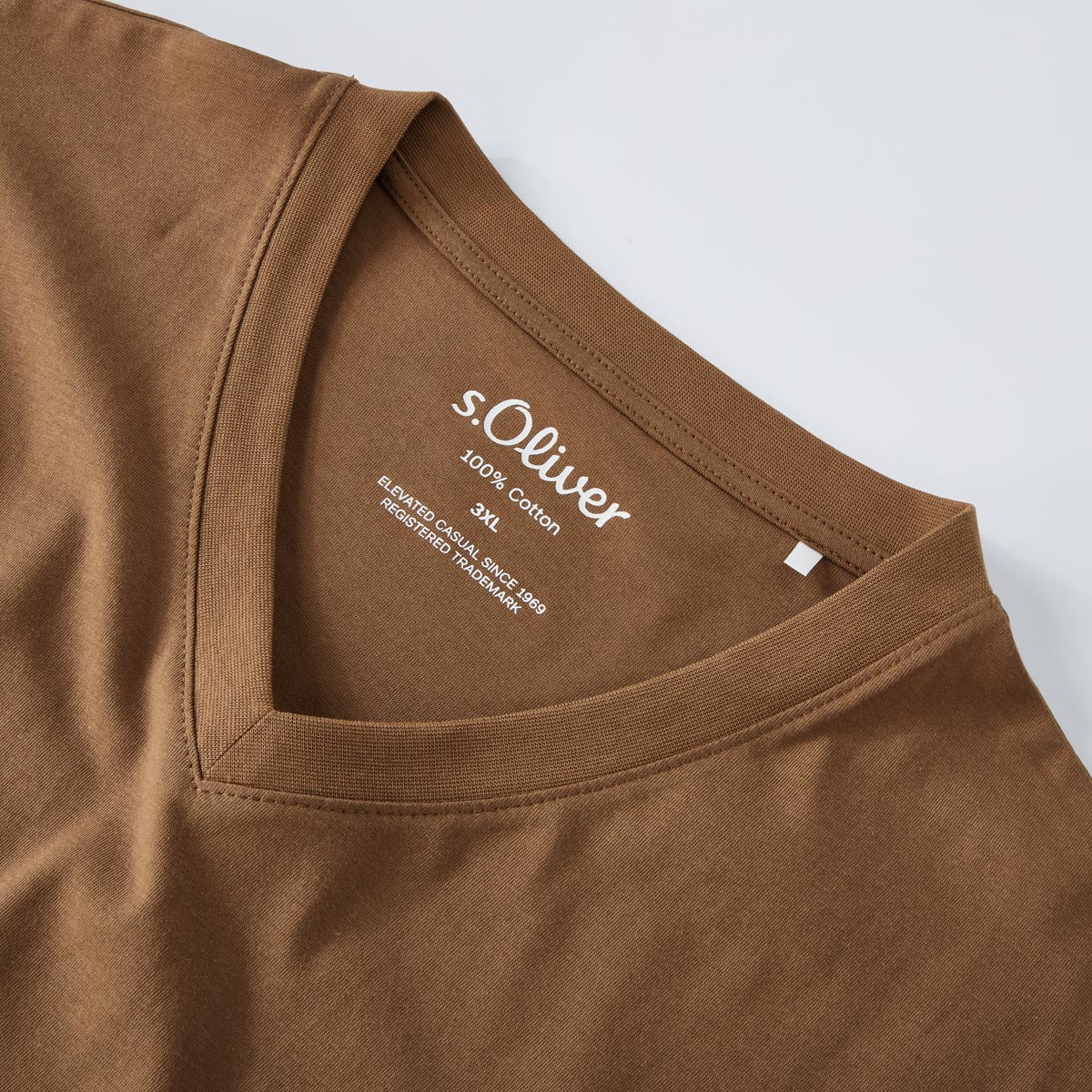 s.Oliver T-Shirt aus Baumwolle braun