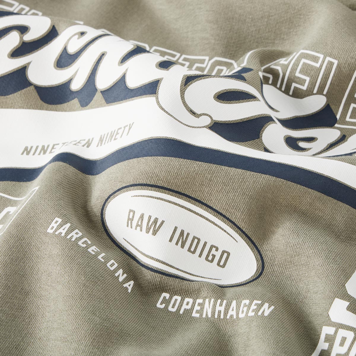 Jack&Jones Hoodie mit Label-Print oliv
