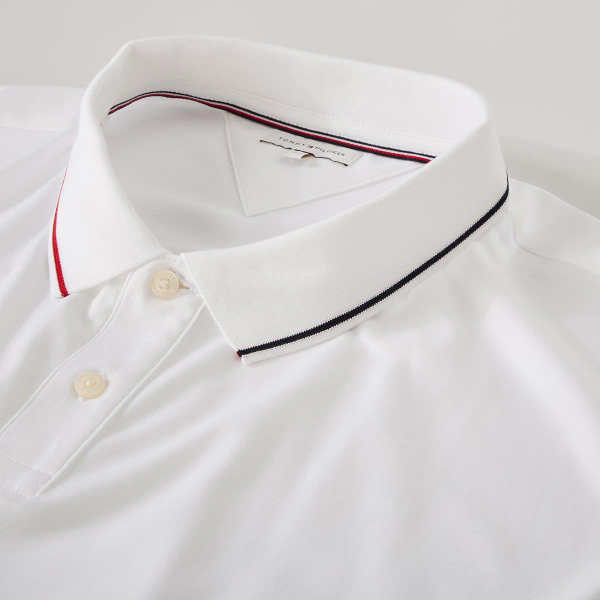 Tommy Hilfiger Poloshirt mit Kontrastdetails weiß