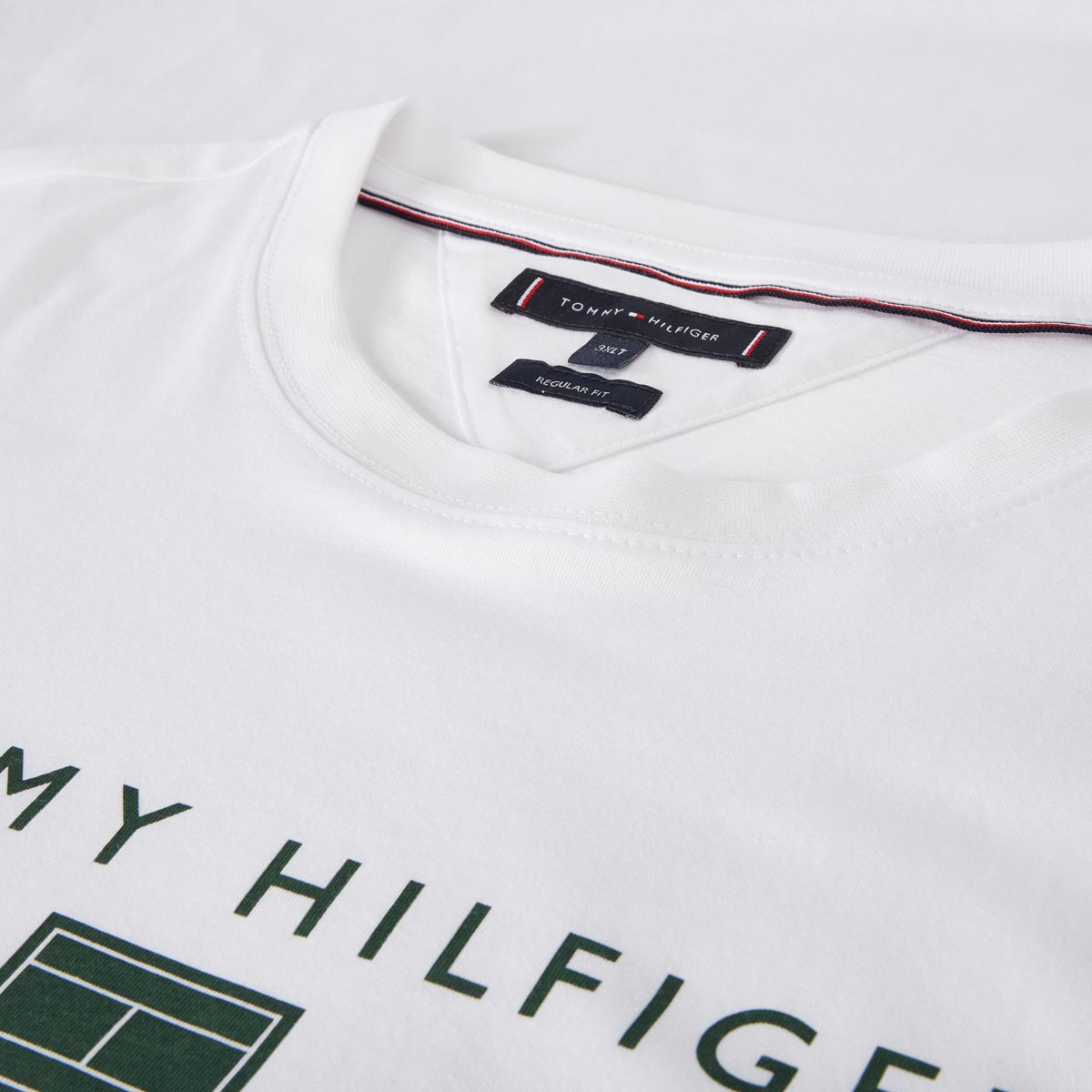 Tommy Hilfiger T-Shirt mit Label-Print weiß