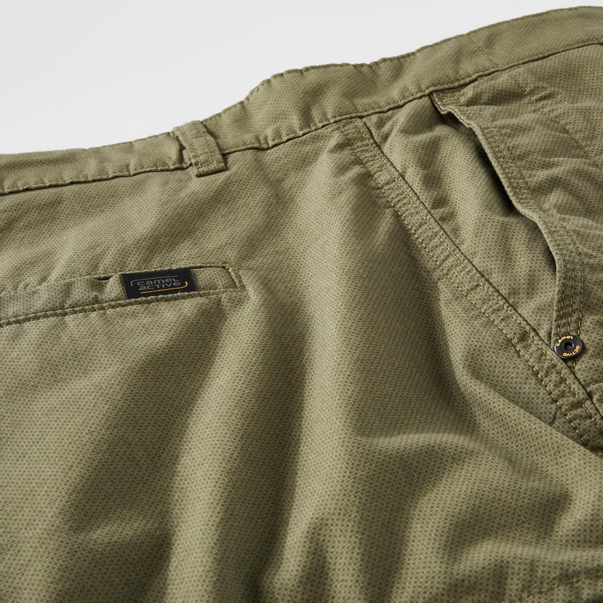 camel active Cargo-Shorts, leicht oliv