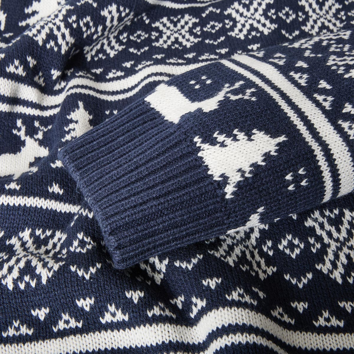North Stickpullover mit Wintermotiv dunkelblau
