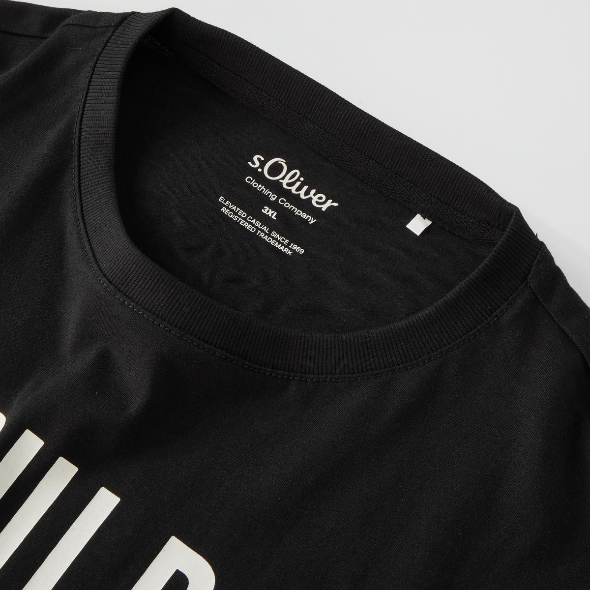 s.Oliver T-Shirt mit Motiv-Print schwarz