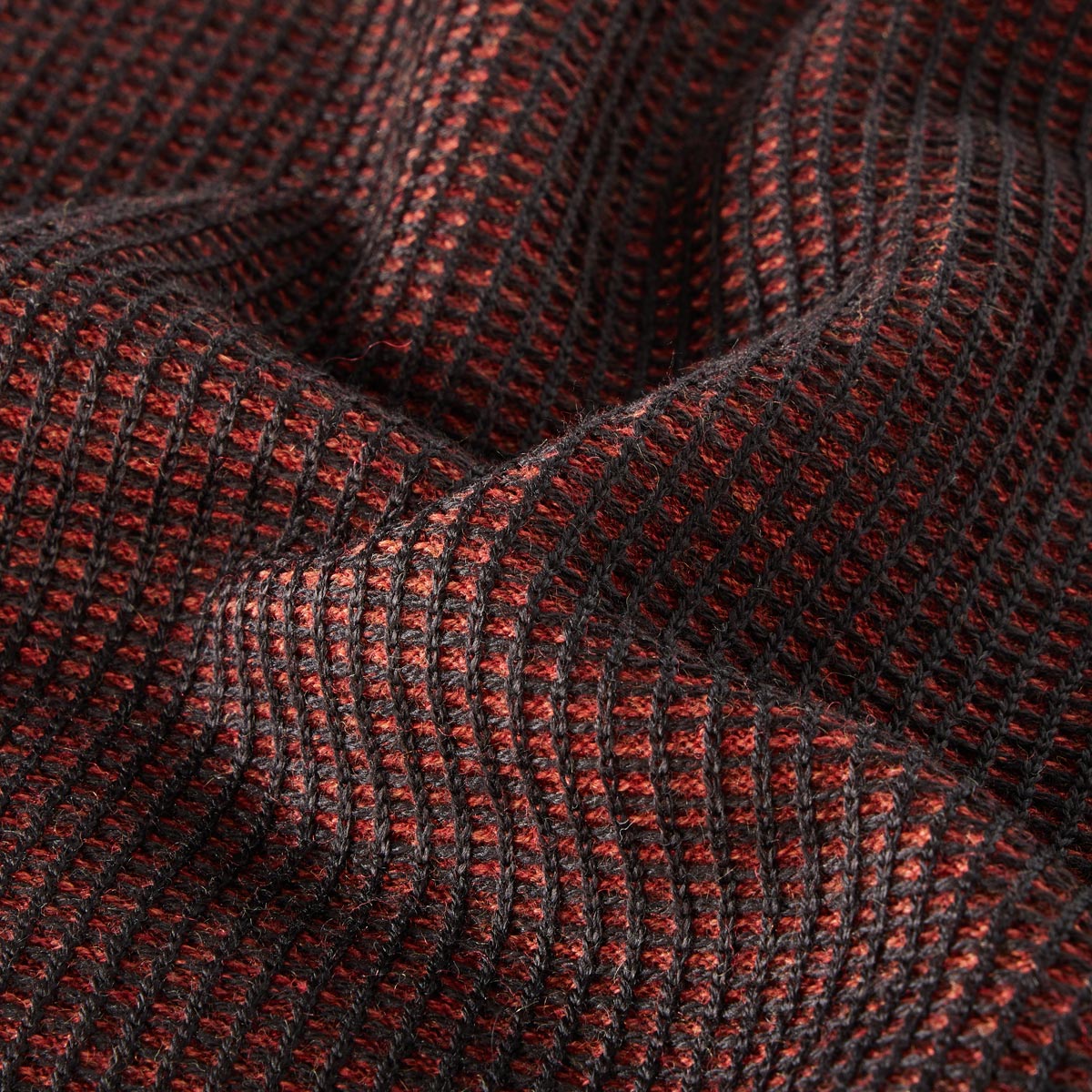 Hajo Troyer mit Strukturmuster schwarz