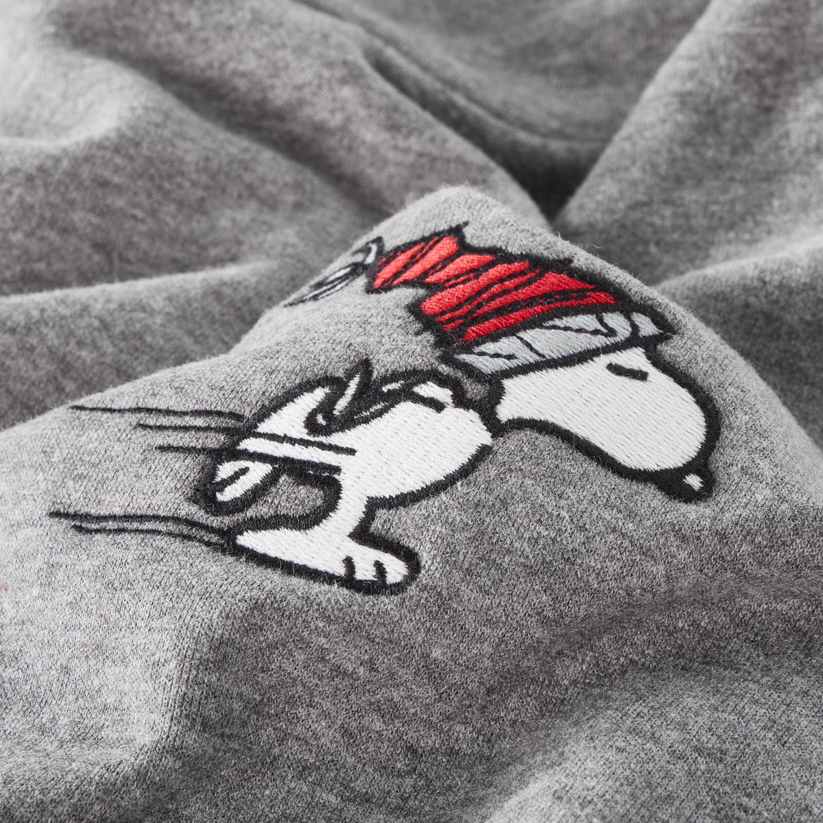 s.Oliver Hoodie mit Snoopy Applikation grau