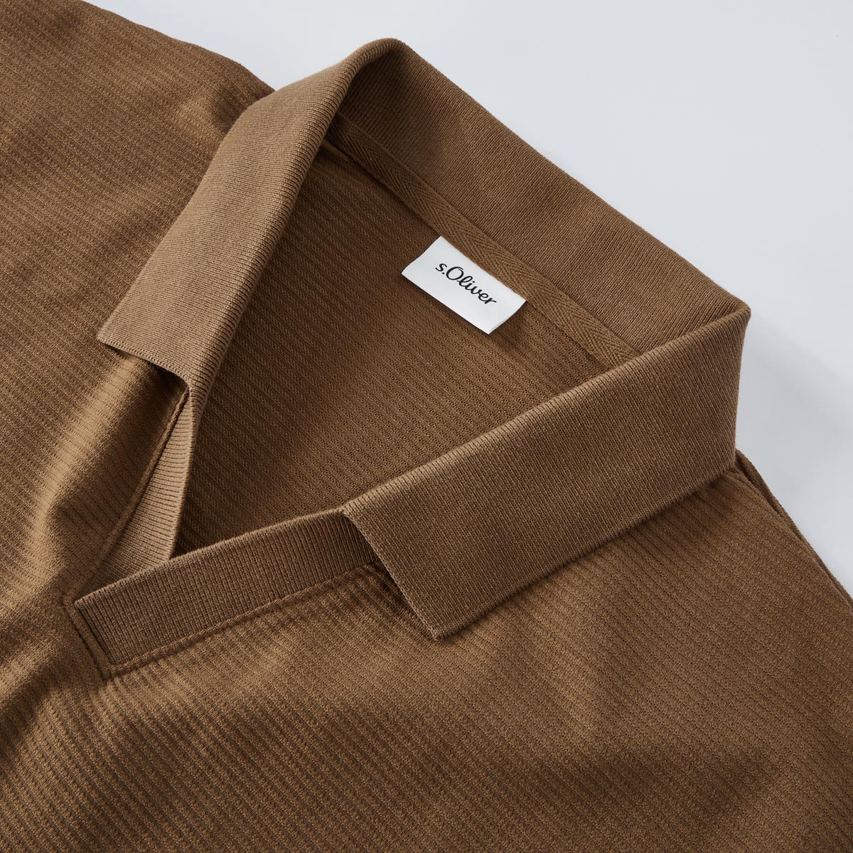 s.Oliver Poloshirt aus Baumwolle braun