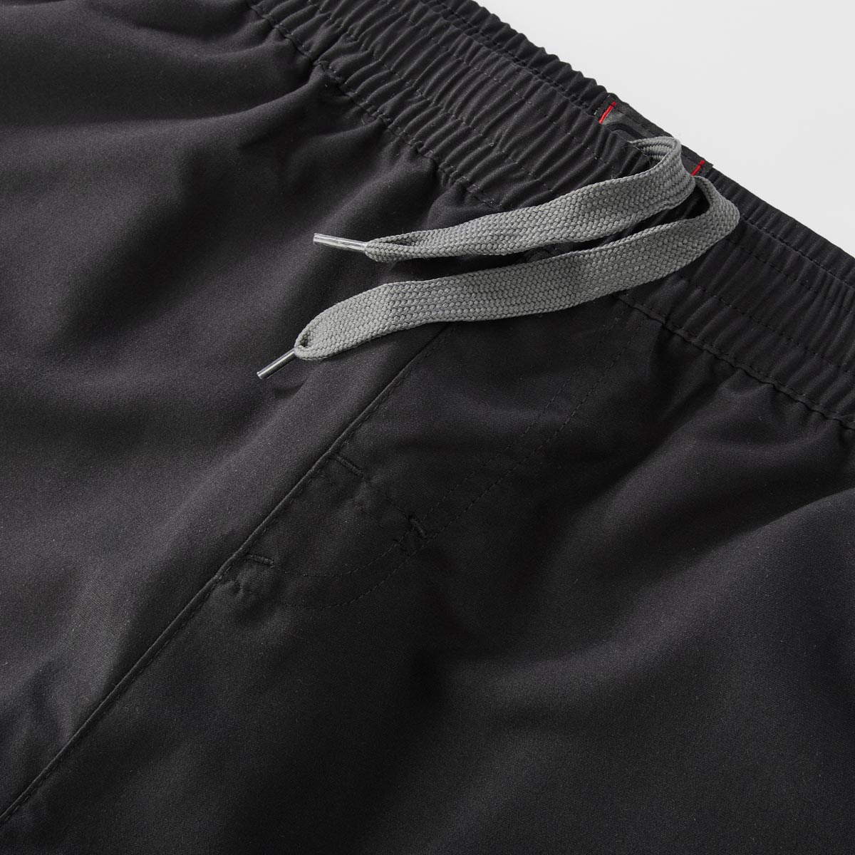 ADAMO Leichte Jogginghose aus Funktionsmaterial schwarz