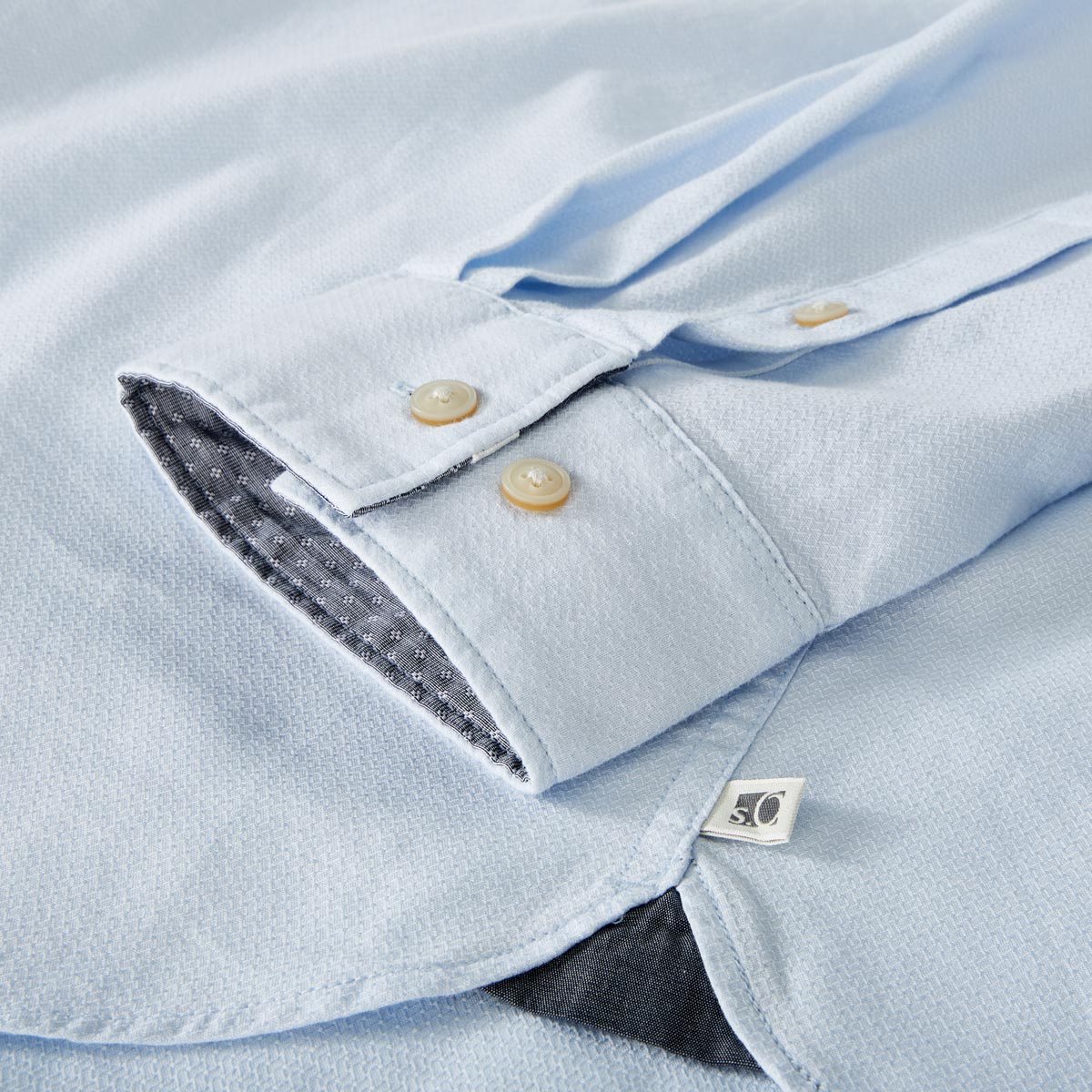 s.Oliver Freizeithemd aus Baumwolle hellblau