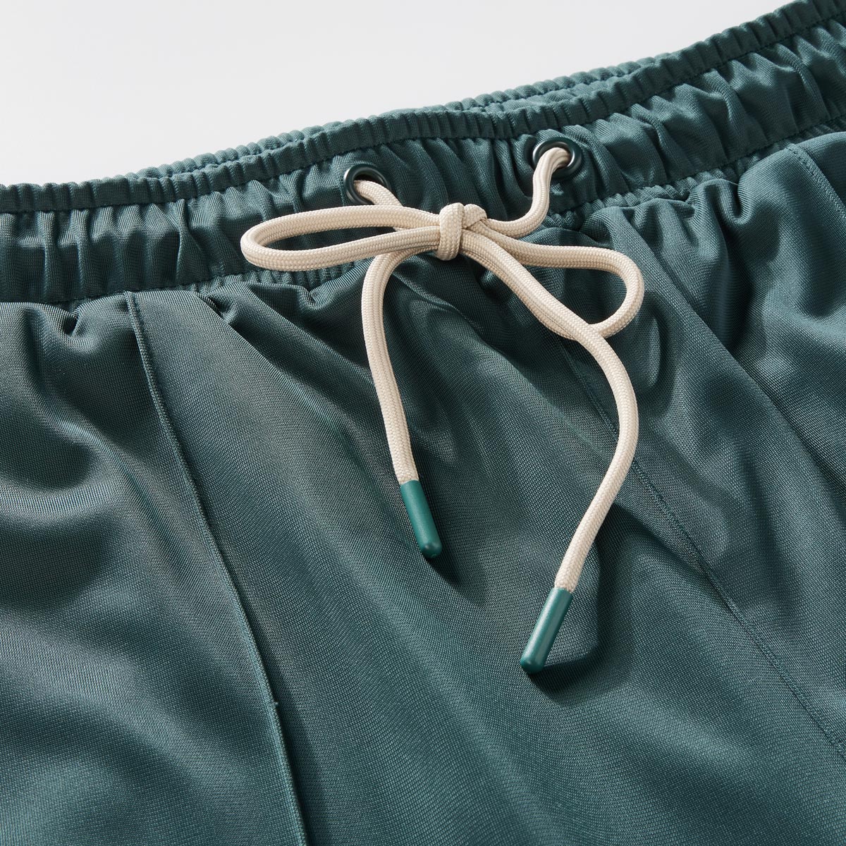 North Jogginghose mit Biese grün