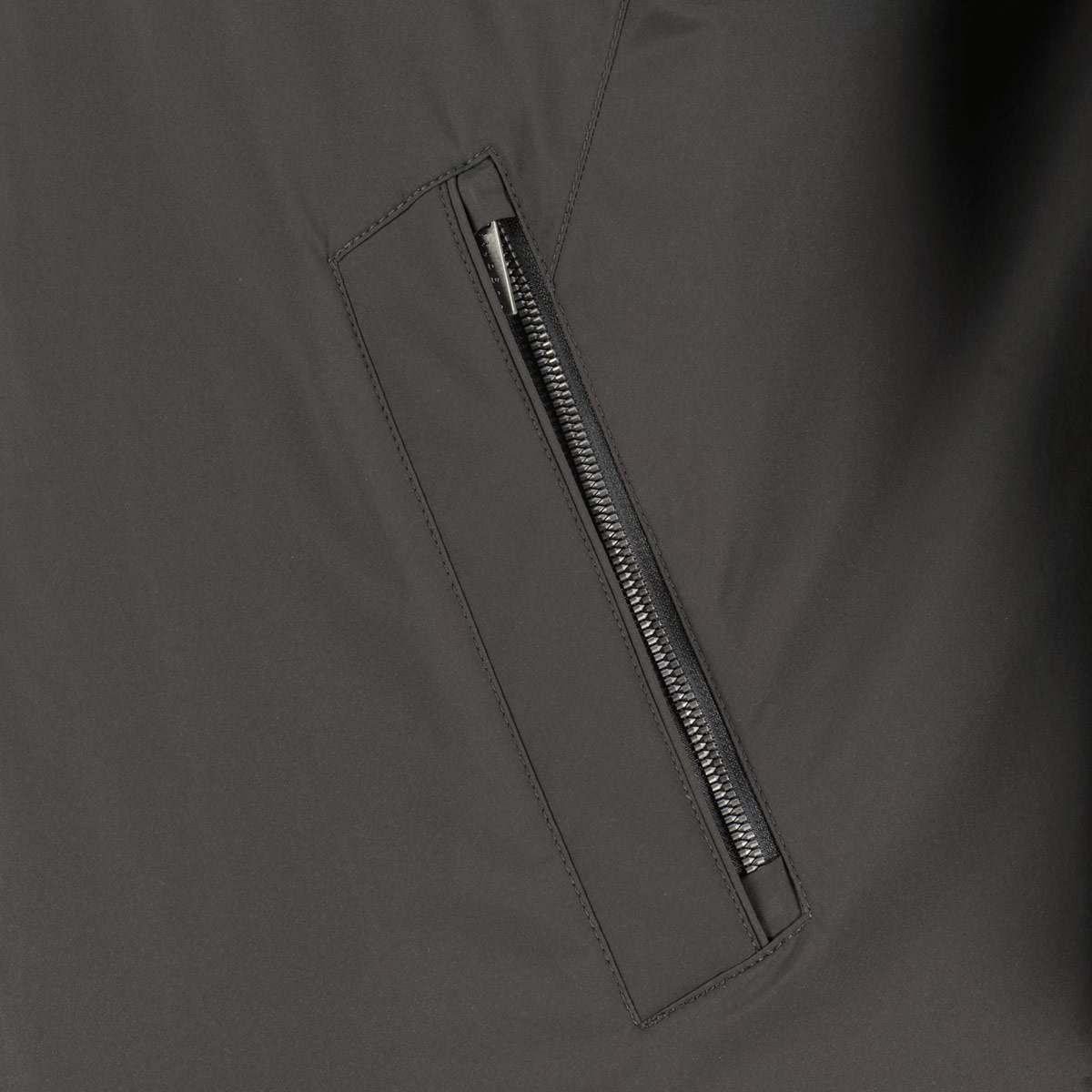 bugatti Wattierte Jacke mit Stehkragen schwarz