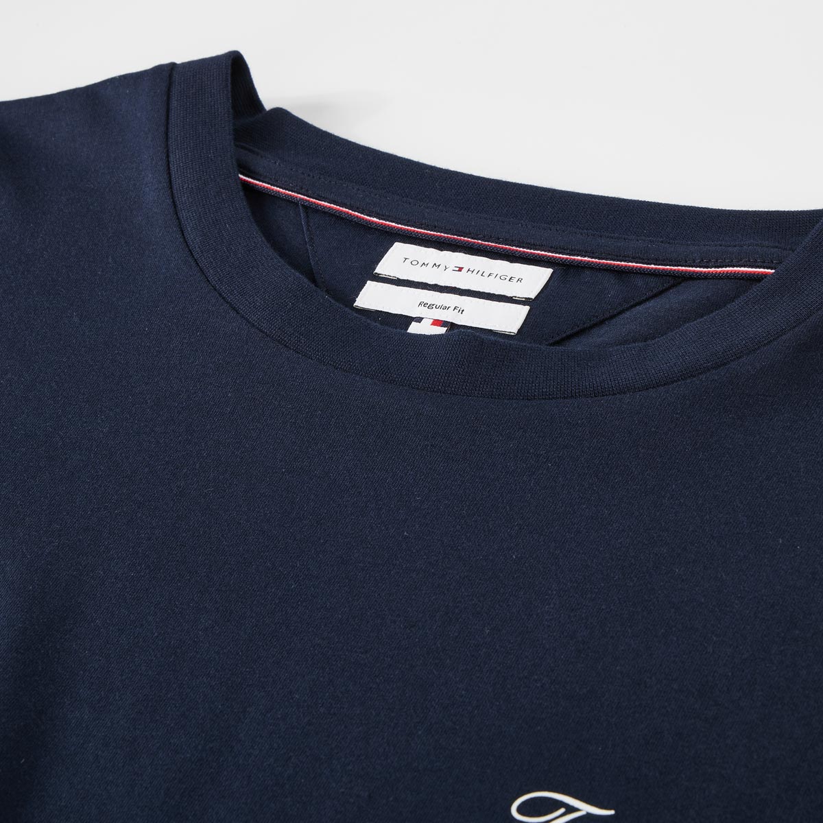 Tommy Hilfiger T-Shirt mit Label-Print marine