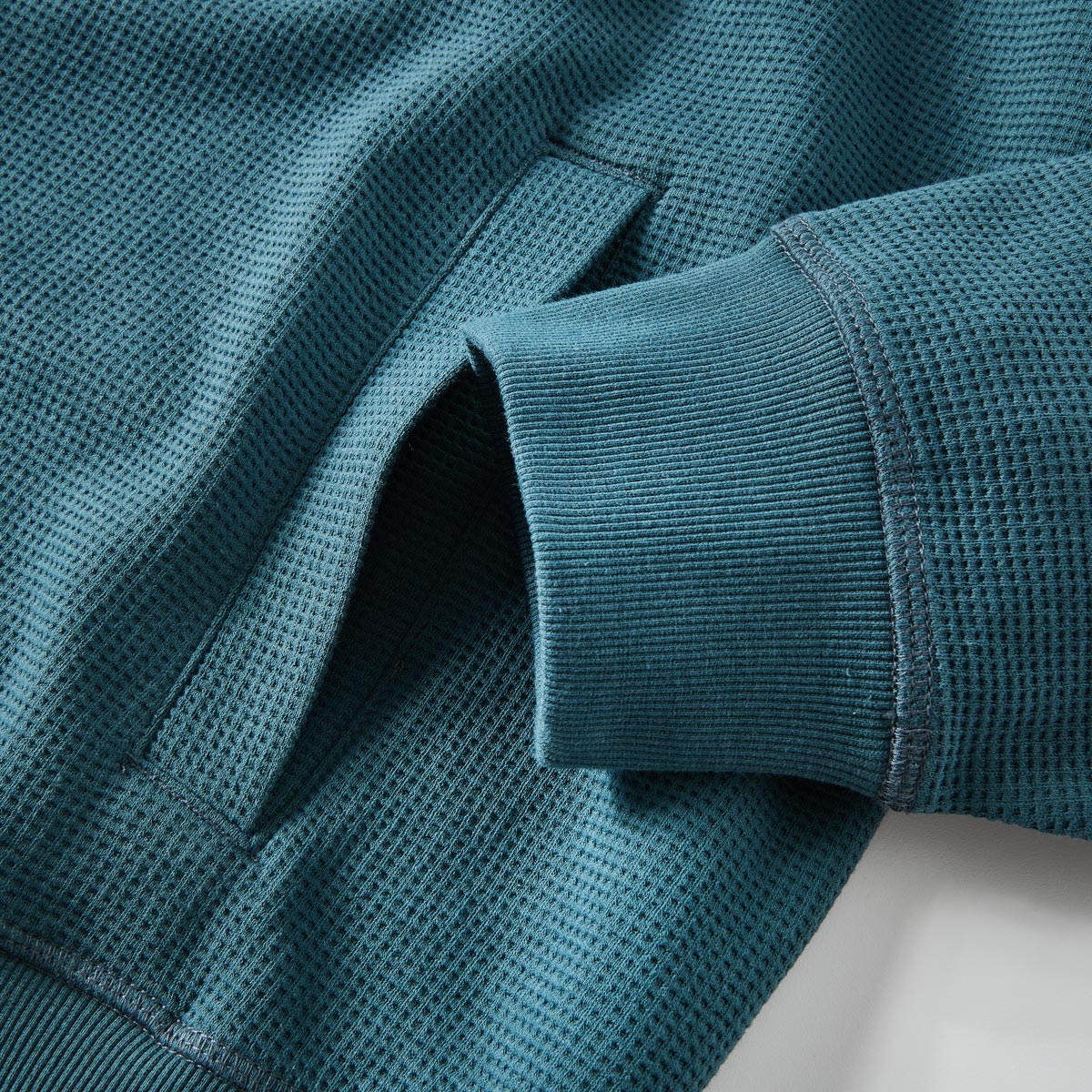 s.Oliver Sweatshirt mit Waffelstruktur blau