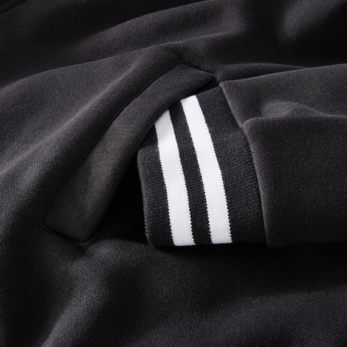 Pfundskerl Jacke im College-Stil schwarz