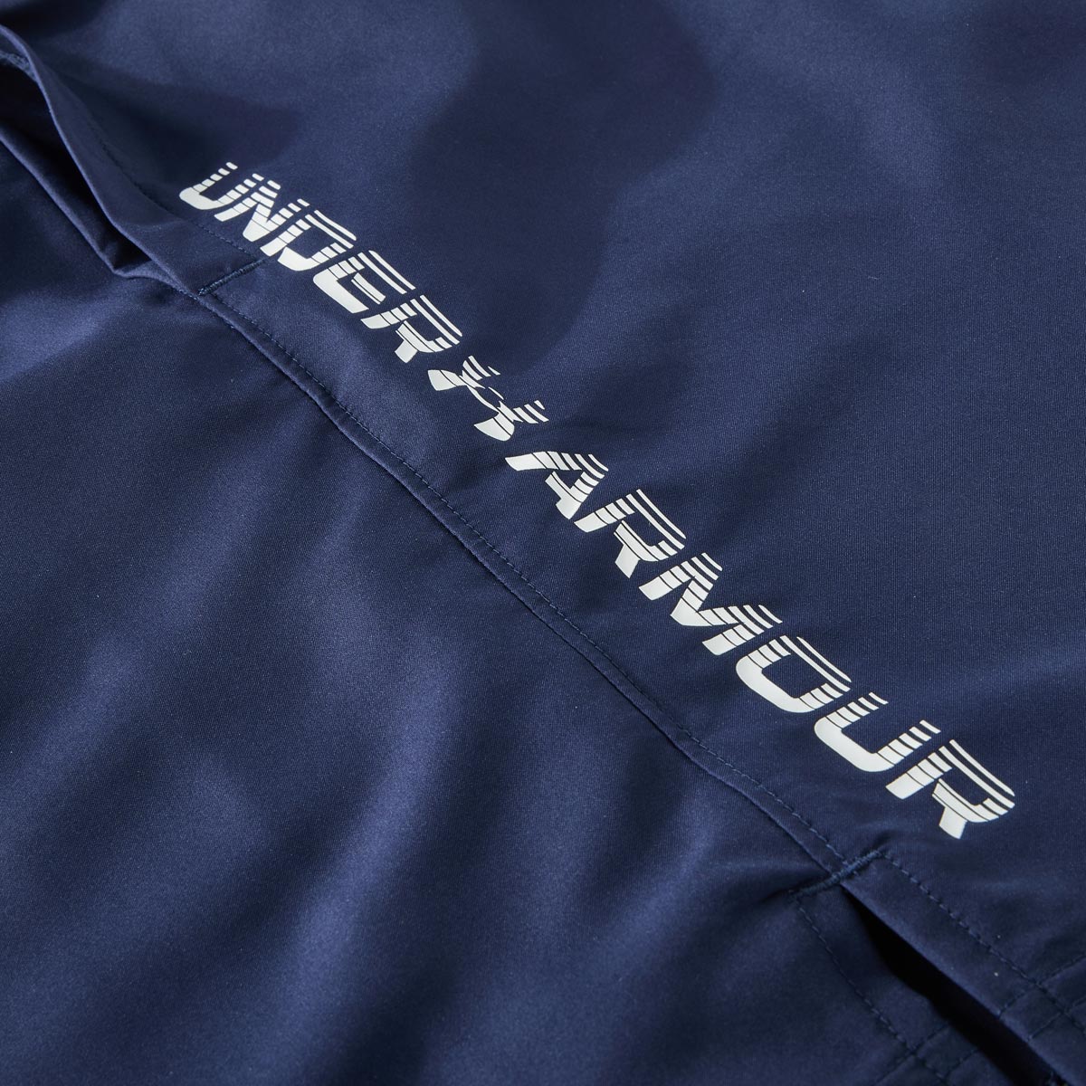 Under Armour Jogging-Shorts mit Dehnbund dunkelblau