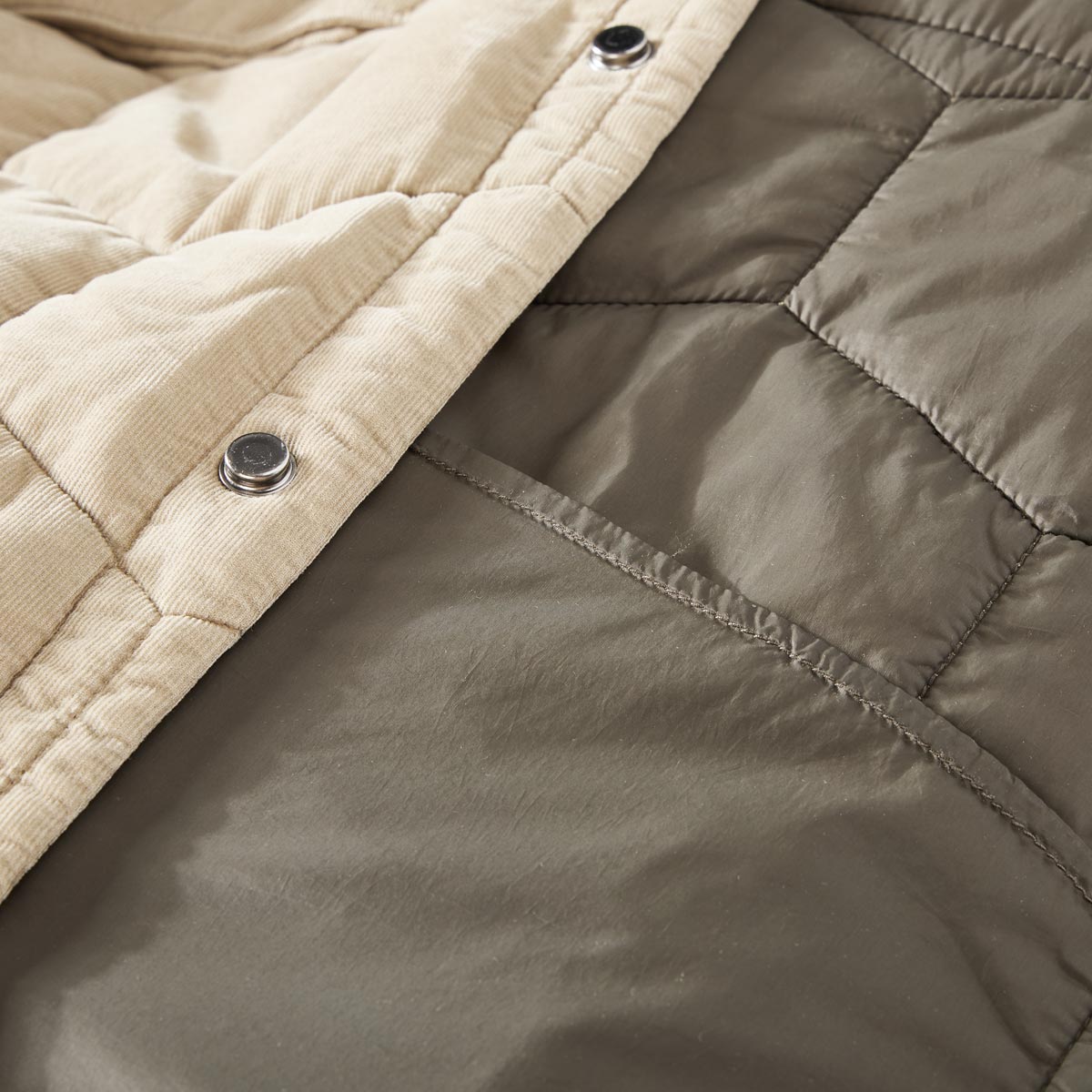 PME LEGEND Gesteppte Feincord-Jacke sand