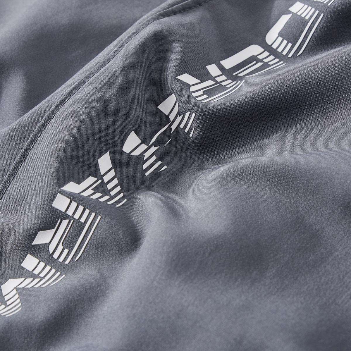 Under Armour Jogging-Shorts mit Dehnbund grau
