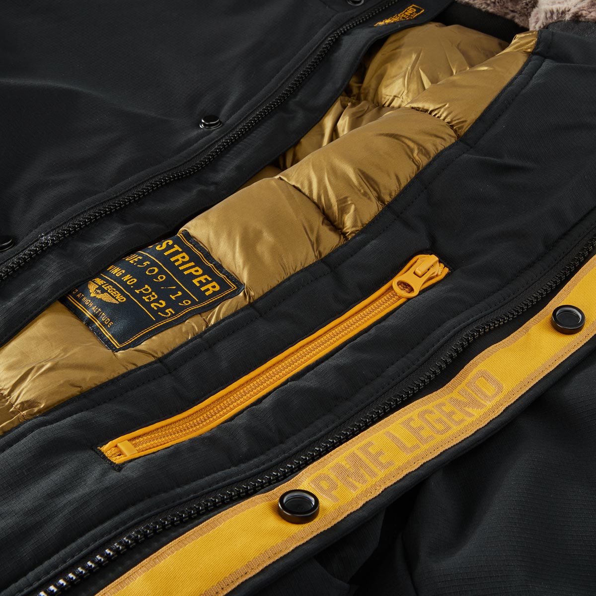 PME LEGEND Blouson aus Funktionsmaterial, wasserabweisend und winddicht schwarz
