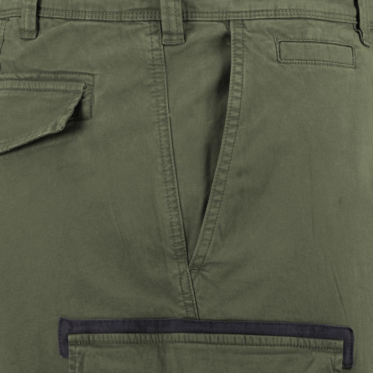 s.Oliver Cargo-Shorts mit Stretch oliv s.Oliver Cargo-Shorts mit Stretch oliv